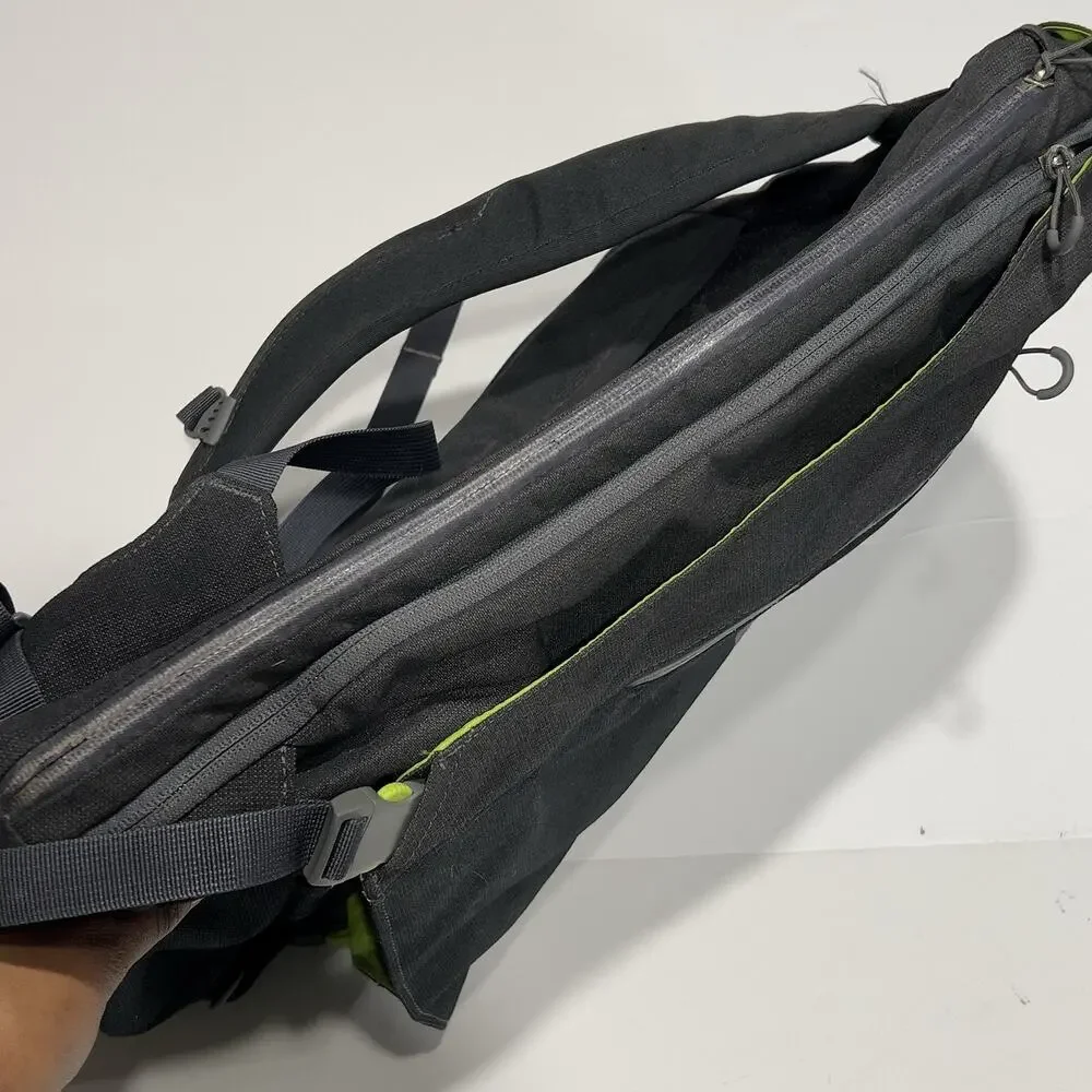 Osprey Transporter Panel Loader Backpack Charcoal Gray 20L Lime Green Laptop